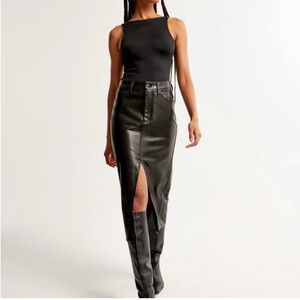 Abercrombie & Fitch Black Midi Skirt